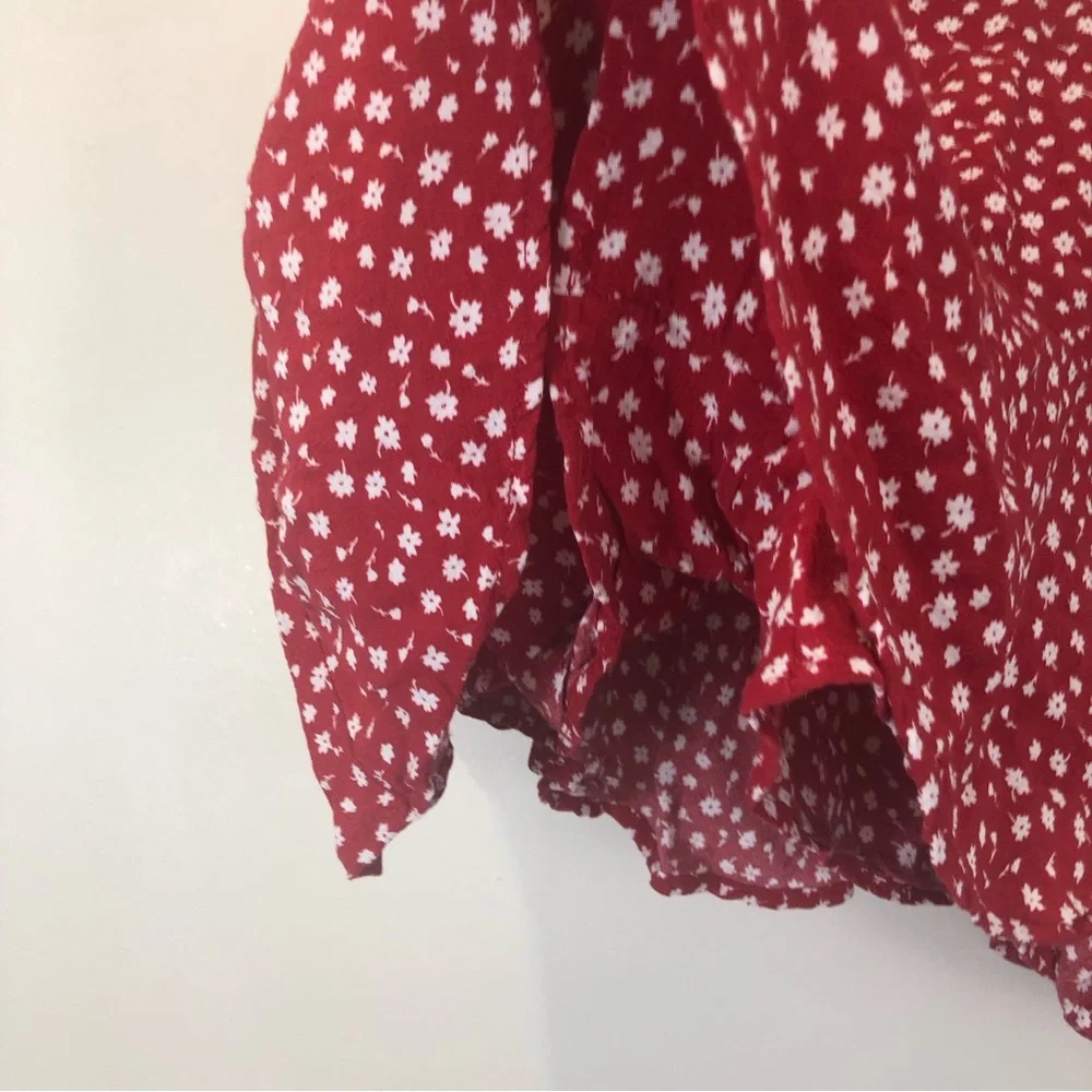 Zara Women’s Red and White Floral Cottagecore Tie Wrap Skort Size Small - Picture 4 of 8